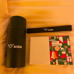 eine Überraschung liegt in jeder Kanine bon AIDAsol