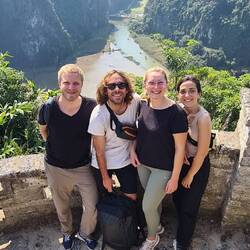 Dürfen wir vorstellen: Sergi und Mar aus Barcelona, unsere Reisebegleitung der letzten Tage :)