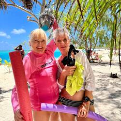 Ilona & ich auf zum Schnorcheltripp