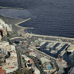 Hafen von Santa Cruz - Ausblick vom Mirador de La Concepción