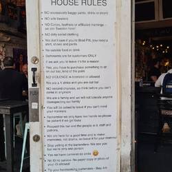 Hier gibt es nur ein "paar" Regeln