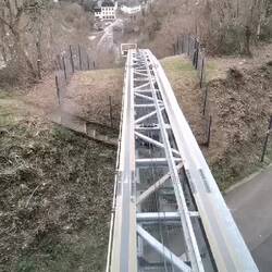 Heute mal zu faul zum laufen, wir nehmen den Festungsaufzug