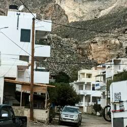 Da geht's in die Aba Schlucht