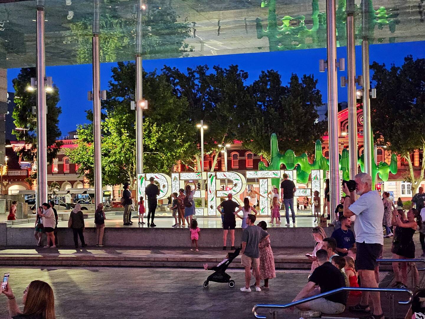 Explored the Christmas lights of Perth