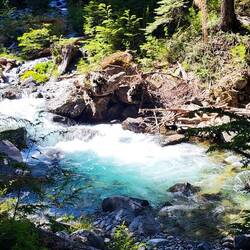 An diesem Fluss wanderten wir ca. acht Kilometer entlang