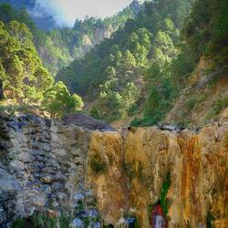 Cascada de los Colores