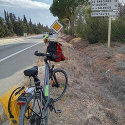 Kurz vor dem Tagesziel, 17 Grad, Sonnenschein und Rückenwind