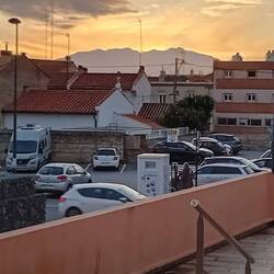 Sonnenuntergang über den Ausläufern der Pyrenäen