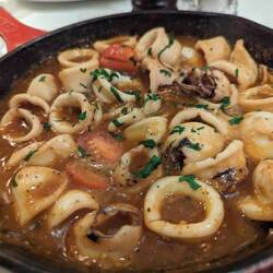 Diablo calamari. None of the sauce was wasted.