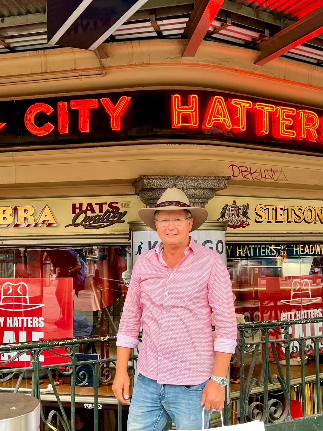 Reiners neuer Hut ❤️