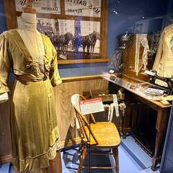 Dressmaker/Taylor for clothing