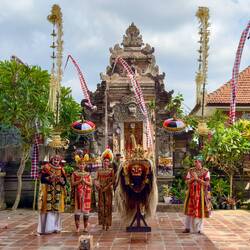 The cast photo op following the Barong & Keris Dance — Bali Indonesia.