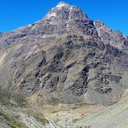 Chilean switch-backs