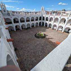 Innenhof von San Felipe Neri