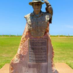 Lord McAlpine ... Freeman of Broome @ Cable Beach — Broome, WA.