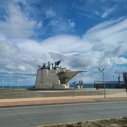 We drove by this monument, so I didn't get to find out what it honors.