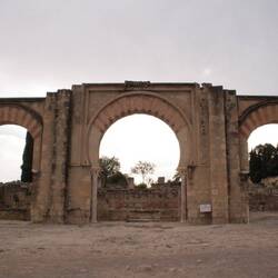 in Madinat Al-Zahra am Rande der Stadt