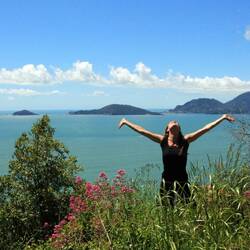 happy mit  der Aussicht