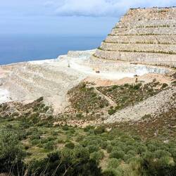 Gigantischer Gipstagebau