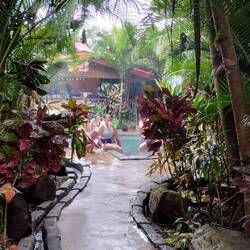 Baden, Grillen, Drinks - das war schon ein besonders entspannter Ort.