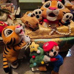 Disney Sea Plushies (Chandu), Mario from Universal Studios & a Capibara