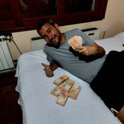 Wenigstens sind wir jetzt reich 🤑🥳