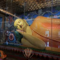 Berühmter liegender Buddha