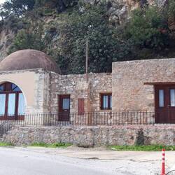 Ehemalige Herberge hinter Gazi