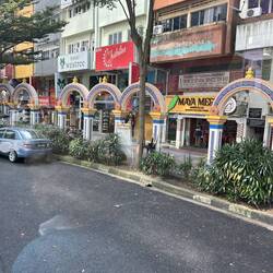 Street scene between stops.