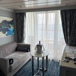 The champagne was waiting for us! Bon voyage!