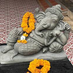 Ganesha mit seiner Maus