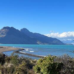 Lago San Martín und...