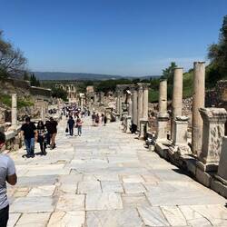 The promenade to the agora