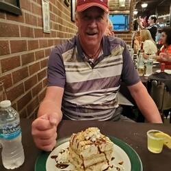 Look at the size of thst Tirimisu!!