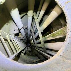 Hier gehts zur Unterwasserplattform