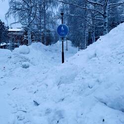 Ich, ähm, geh einfach woanders lang, schon okay.
