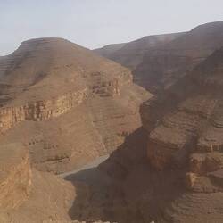 da gehts verdammt steil runter....