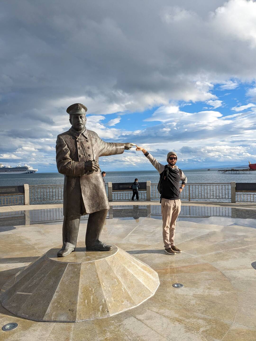 Eine Legende... und ein Seefahrer-Denkmal ;)