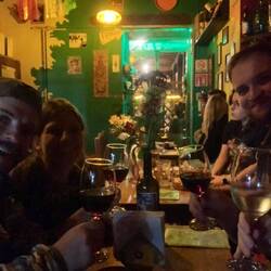 Tapas und Wein mit Jef und Charlotte