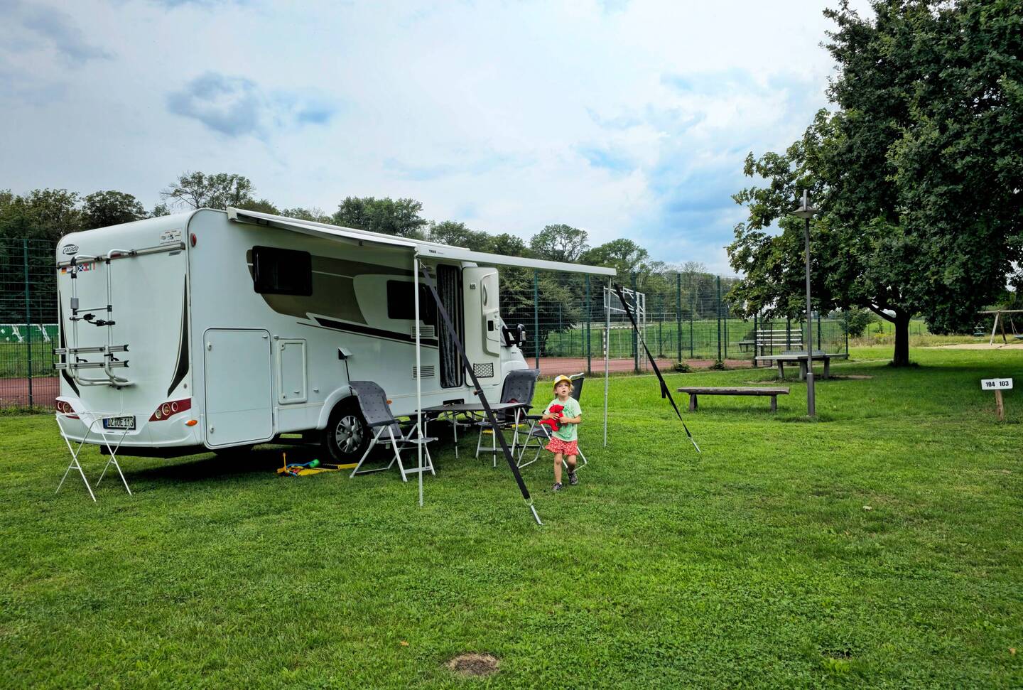 Aufstellung nahe am Spielplatz