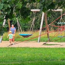 Viele interessante Spielgeräte