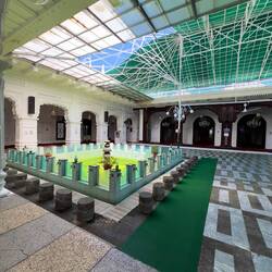 Pause in der Moschee