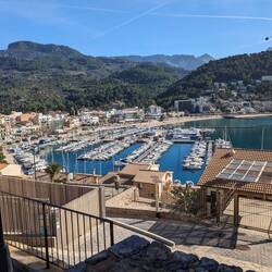 Now, looking out over the harbour.