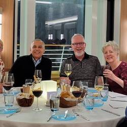 Dinner w/Terry, Marlowe, Beth, Joseph, Larry & Kurt