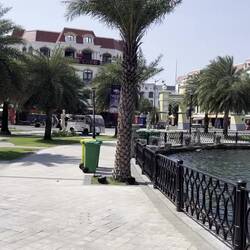 ...die Hüser si aui lääär 😱