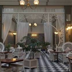 Hadley's Orient Hotel - We stayed at this wonderful old hotel when we were in Hobart 30 years ago