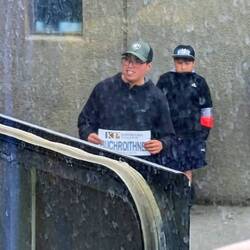 Felix wird als Herr Buchroithner abgeholt 😂😂😂