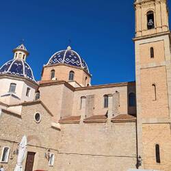 Die Kirche Nuestra Señora del Consuelo mit ihrer blauen Kuppel