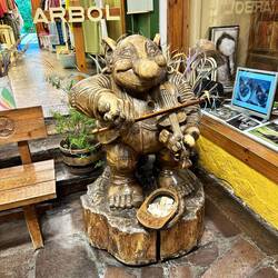 Troll - gehuldigt und gebetet wird auch hier