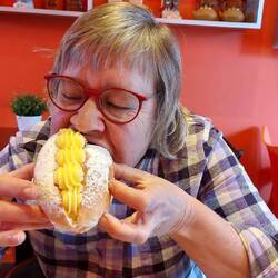 Der Bäcker feiert heute seine Eröffnung, wir feiern mit!😁